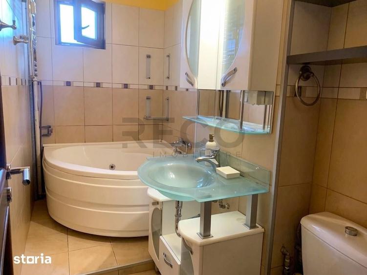 Apartament cu 3 camere decomandat în Cantemir