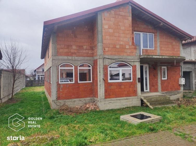 Casă cu 4 camere în Șagu