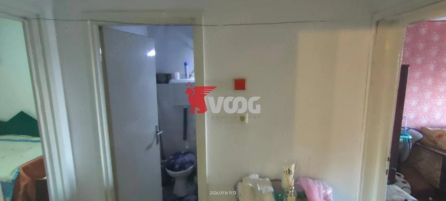 Apartament cu 3 camere semidecomandat în Central