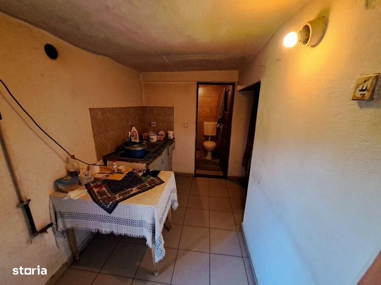 Casă cu 3 camere în Ruși
