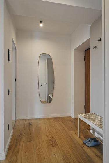 Apartament cu 3 camere decomandat, mobilat în Aviației