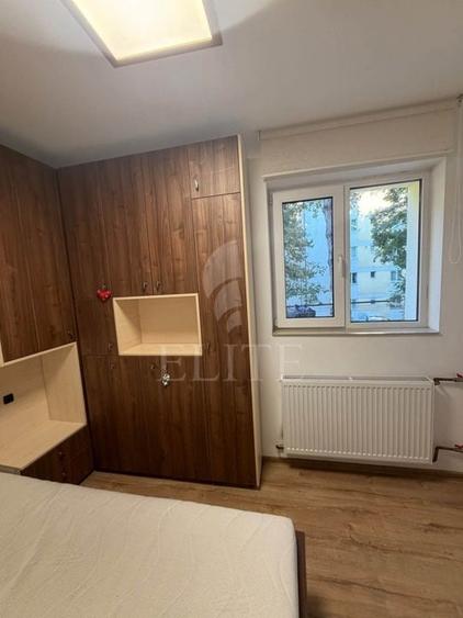 Apartament cu 2 camere semidecomandat, mobilat în Gheorgheni
