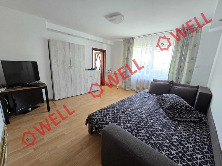 Casă individuală cu 4 camere cu Teren 1514 Mp în Central