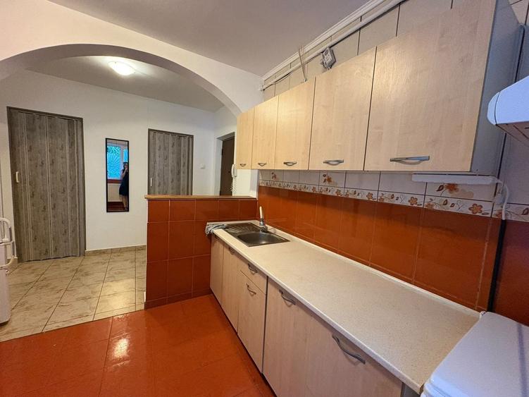 AP. 2 CAMERE - PIATA SUDULUI, METROU 6 MINUTE, MOBILAT/UTILAT - 8