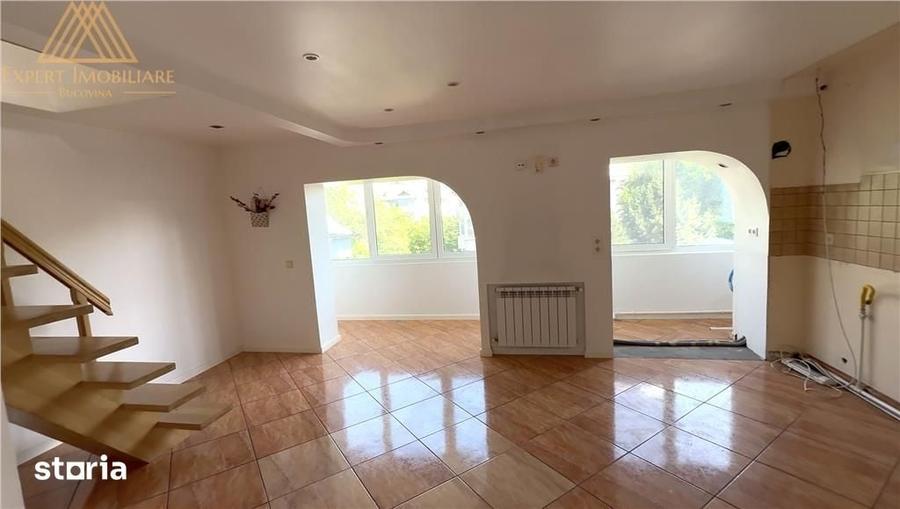 Apartament cu 5 camere în Central