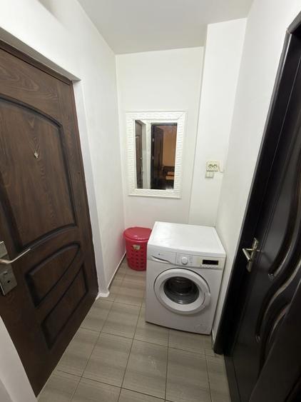 Garsonieră în Aradului