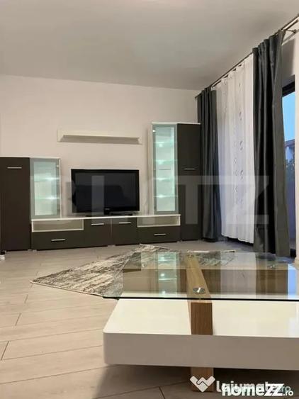 Apartament cu 2 camere decomandat în Giroc