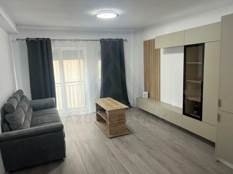 Apartament modern terasa 18 mp etaj 1 prima inchiriere Central - 1