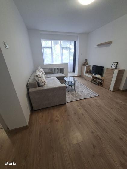 Apartament cu 2 camere în Tudor Vladimirescu