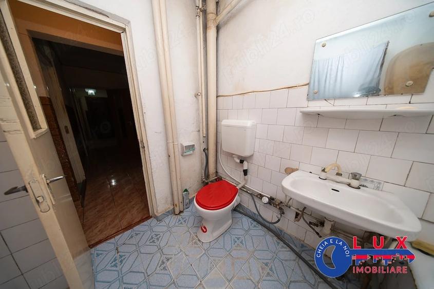 Apartament cu 3 camere decomandat în C5