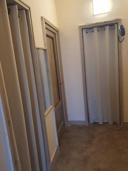 Apartament cu 2 camere decomandat în Victoriei