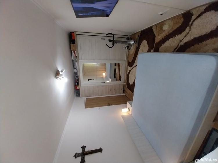 Apartament cu 2 camere semidecomandat în Careiului