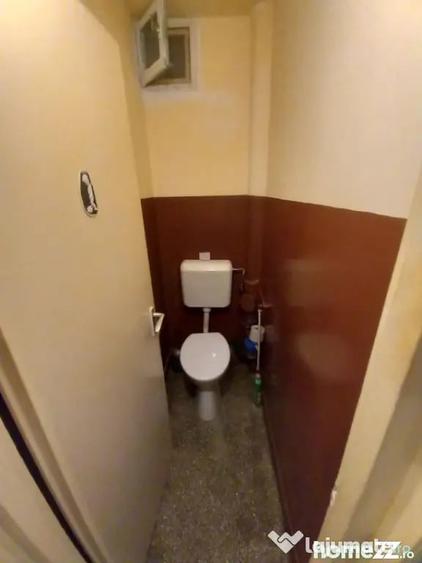 Apartament cu 3 camere decomandat în Săsar