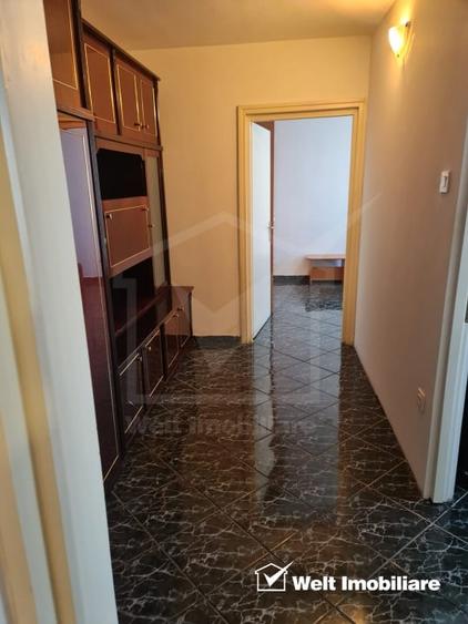 Apartament cu 3 camere decomandat, mobilat în Gară