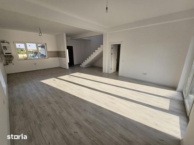 Vila 4 camere | Complex inchis | Mutare imediata | 300mp teren - 6
