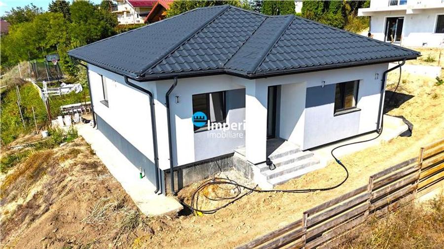 Casă individuală cu 3 camere cu Teren 818 Mp în Valea Adâncă