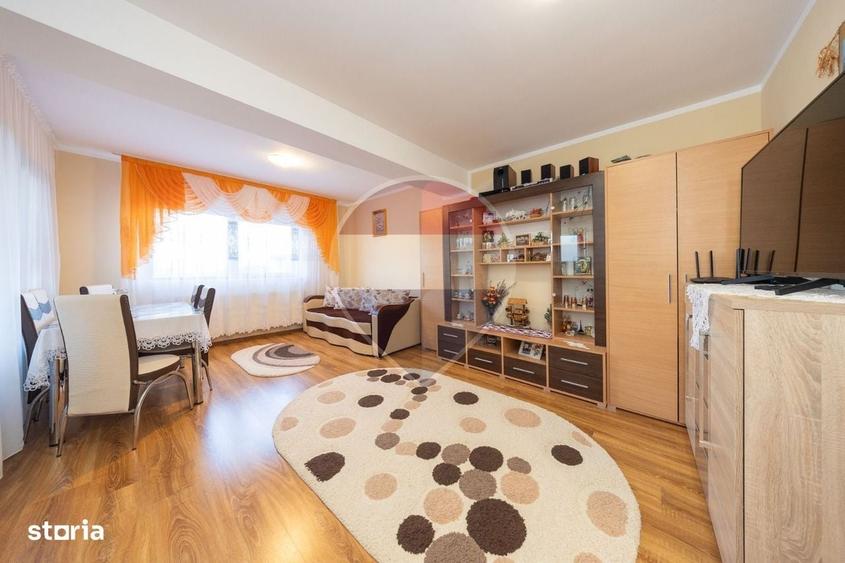 Apartament cu 2 camere decomandat în Central