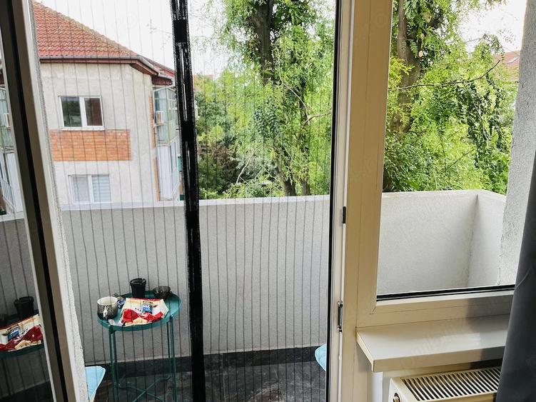 Apartament cu 2 camere semidecomandat în Aradului