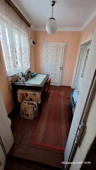 Casă individuală cu 4 camere cu Teren 1796 Mp în Răcari
