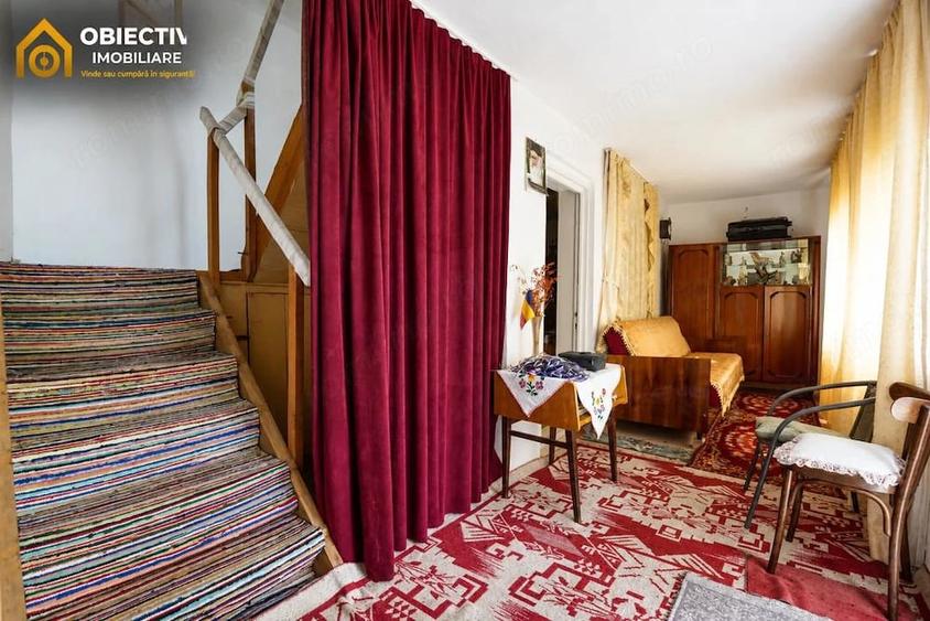 Casă cu Teren 3085 Mp în Crăcăoani