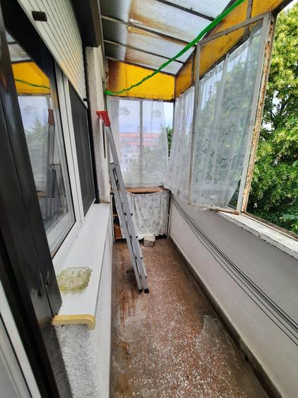 Apartament cu 2 camere decomandat în UTA