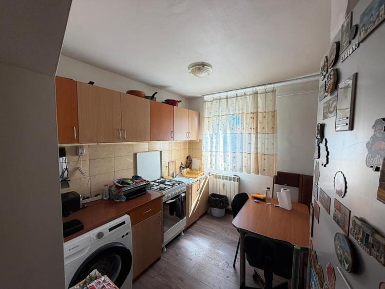 Apartament cu 2 camere decomandat, mobilat în Brazda lui Novac