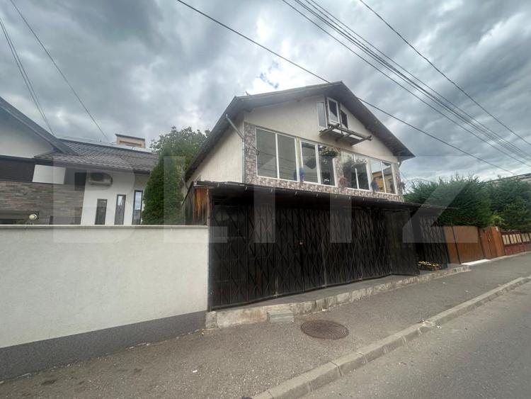 Casă individuală cu 6 camere cu Canalizare în Micro 4