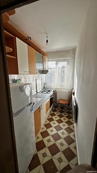 Apartament cu 2 camere semidecomandat în Malu Roșu