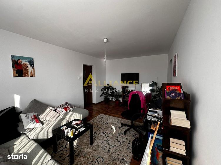 Apartament cu 3 camere în Dristor
