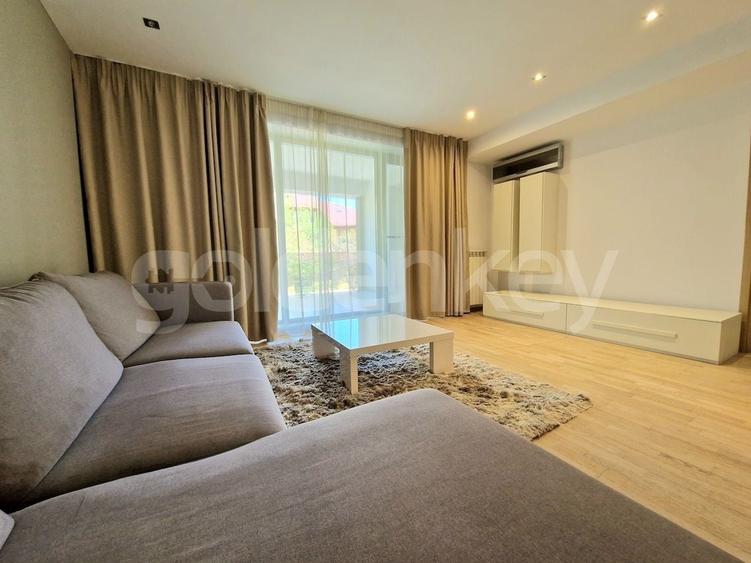 Apartament cu 2 camere semidecomandat, mobilat în Iancu Nicolae