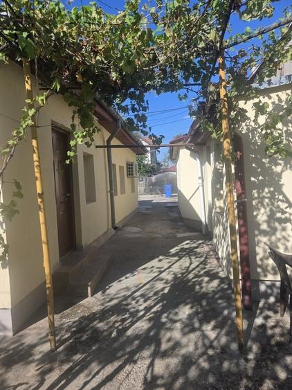 Casă cu Teren 450 Mp în Colentina