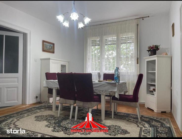 Casă cu 6 camere cu Teren 1745 Mp în Aradul Nou