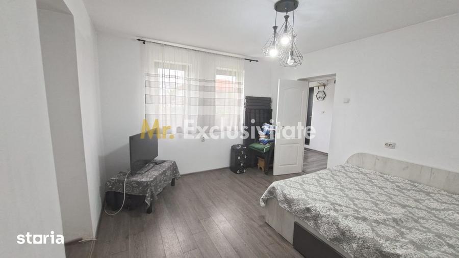Casă cu 2 camere cu Teren 1746 Mp în Rătești