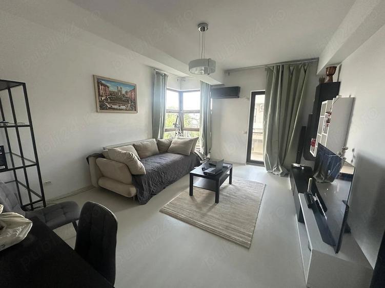 Apartament cu 3 camere decomandat în Ghencea
