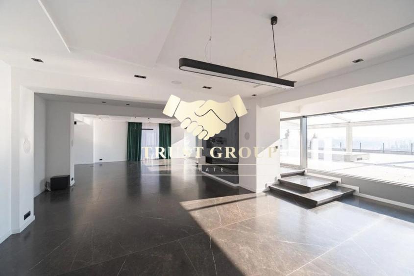 Apartament cu 5 camere decomandat în Floreasca