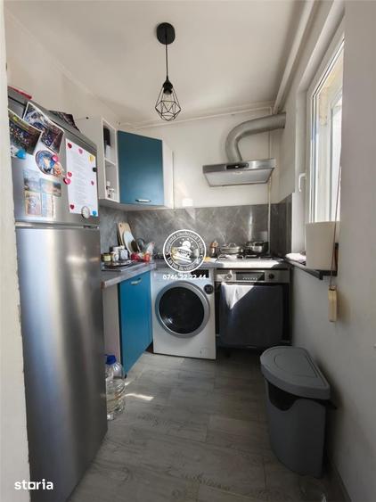 Apartament cu 3 camere semidecomandat în Tătărași
