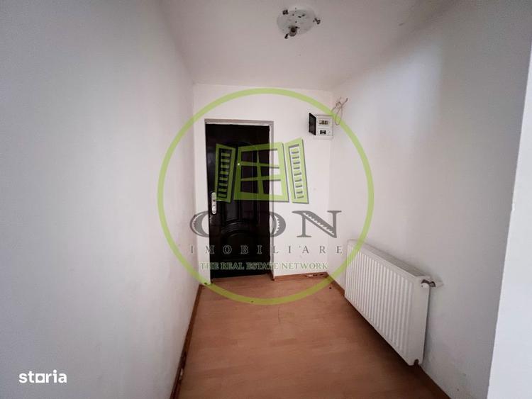 Apartament cu 3 camere decomandat în Brazda lui Novac