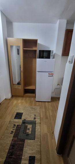 Garsonieră decomandată în Exterior Vest