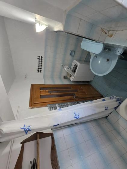 Apartament cu 3 camere decomandat în Exercițiu