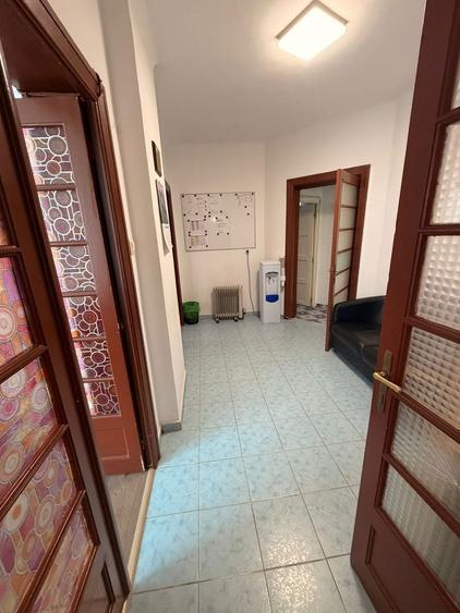 Apartament cu 3 camere în Parcul Carol