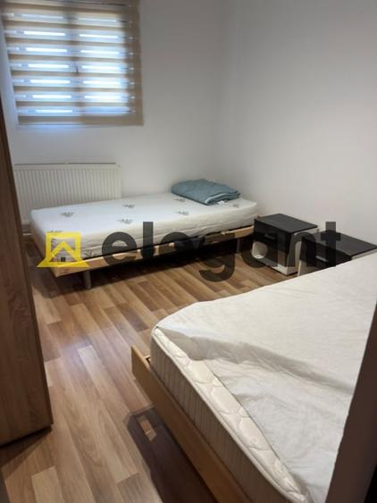 Apartament cu 3 camere semidecomandat, mobilat în George Enescu