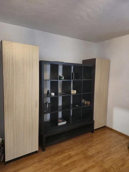 Apartament cu 2 camere decomandat, mobilat în Brâncoveanu