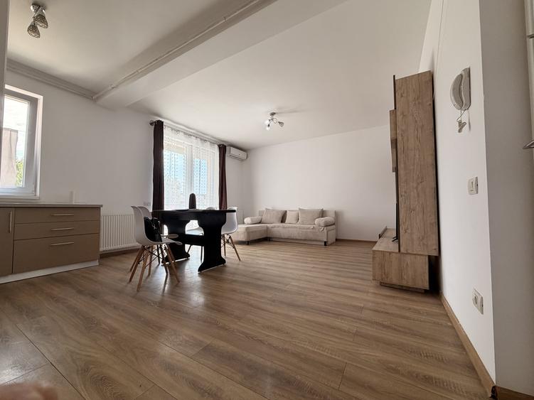 Apartament cu 2 camere decomandat, mobilat în Giroc