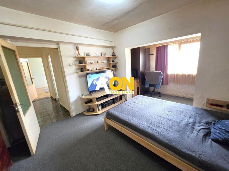 Apartament cu 2 camere decomandat în Central