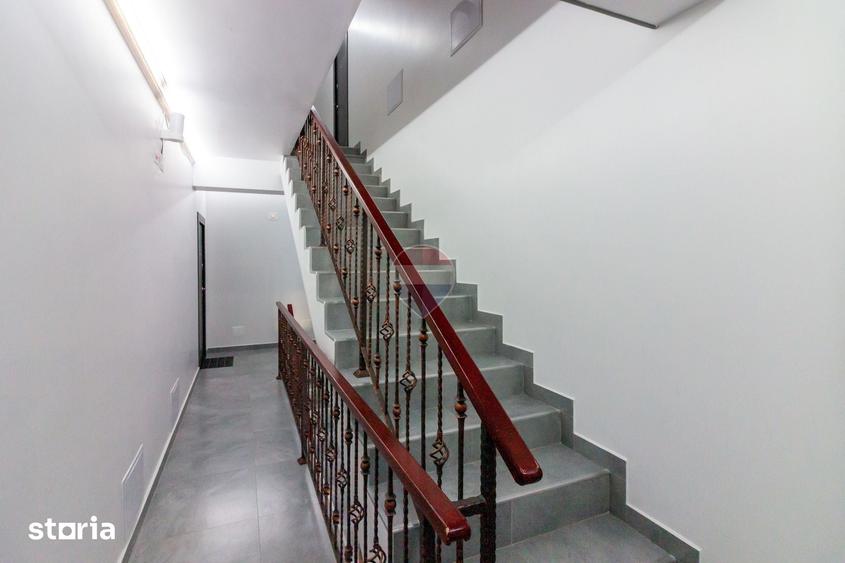 Casă cu Teren 650 Mp în Băneasa