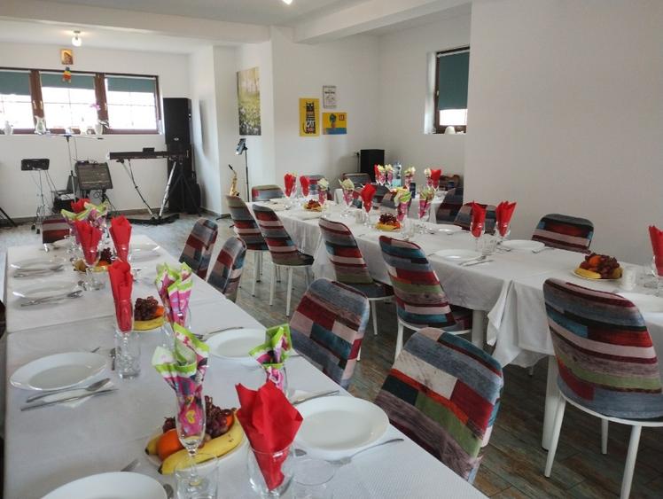 Casă individuală cu 5 camere cu Teren 1200 Mp în Prejmer