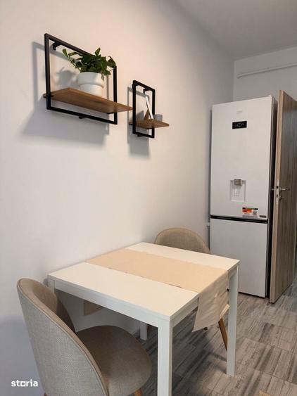 Apartament cu 2 camere decomandat în Metalurgiei