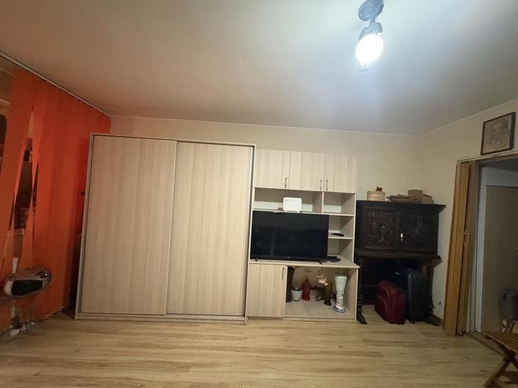 Garsonieră semidecomandată în Exterior Vest