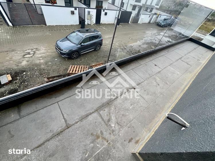 Casă cu 4 camere cu Teren 120 Mp în Central
