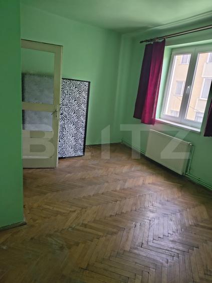 Apartament cu 2 camere decomandat în Central
